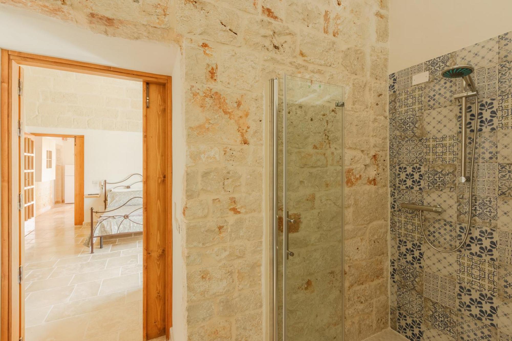 Casolare Lodedo Aparthotel Ceglie Messapica Exterior photo