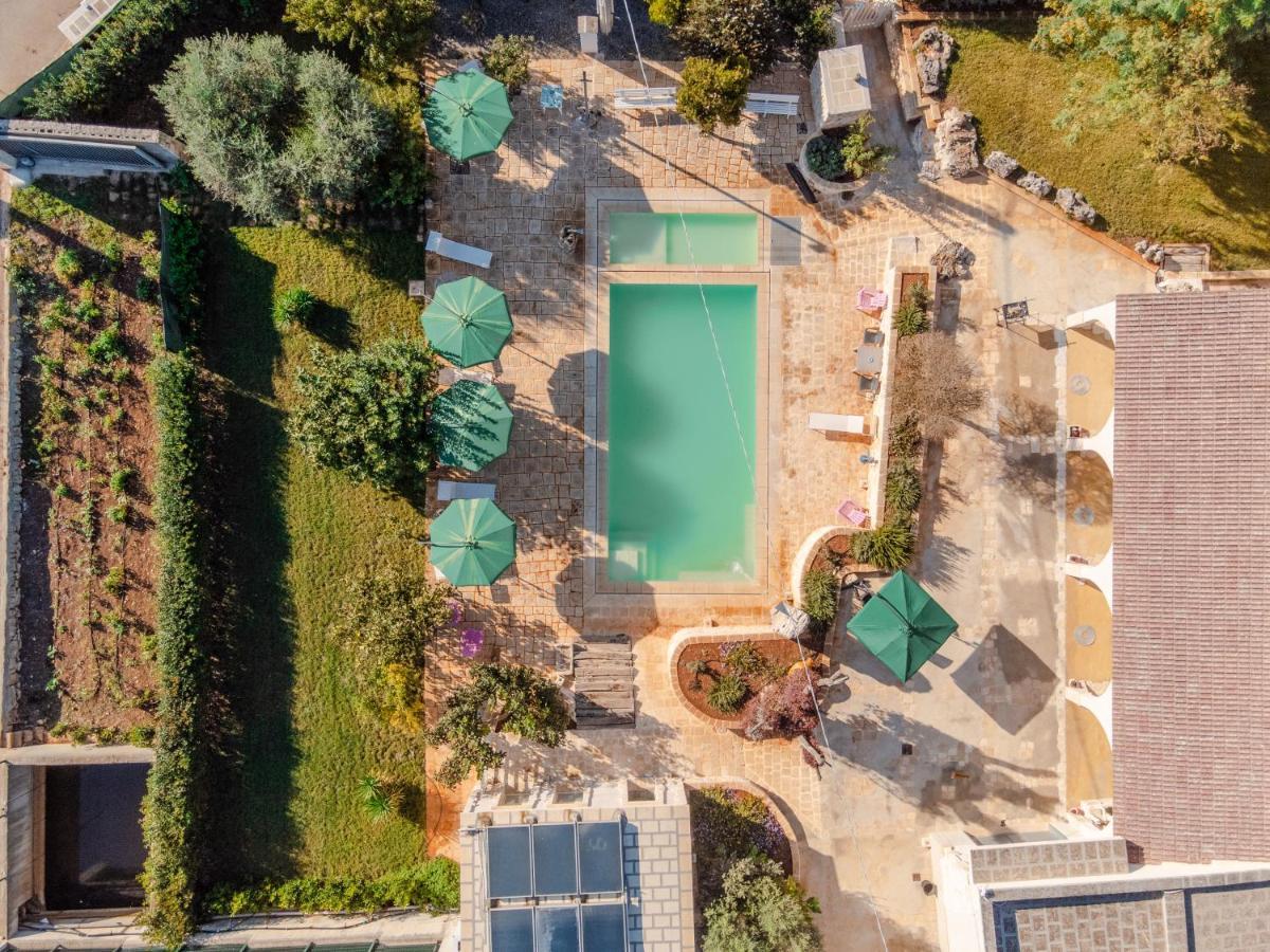 Casolare Lodedo Aparthotel Ceglie Messapica Exterior photo