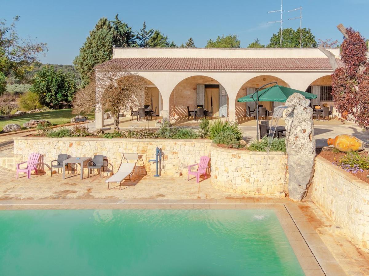 Casolare Lodedo Aparthotel Ceglie Messapica Exterior photo